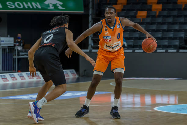 吉腾斯转会 吉腾斯转会