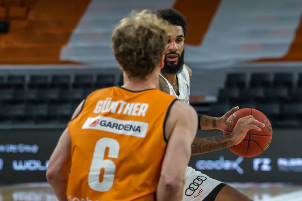 上的常态 上的常态